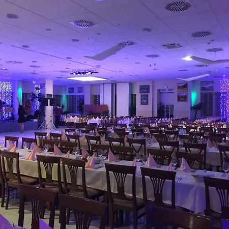 Hotel Galaksija
