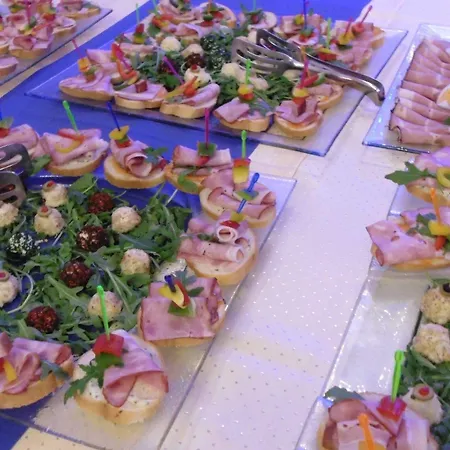 Galaksija 酒店 Trebnje