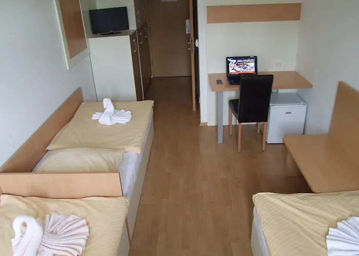 Galaksija 3* Trebnje