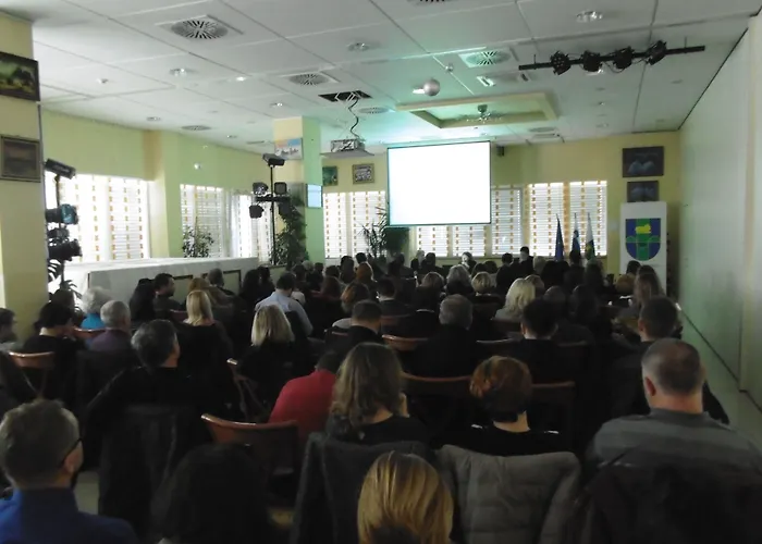 فندق Galaksija Trebnje