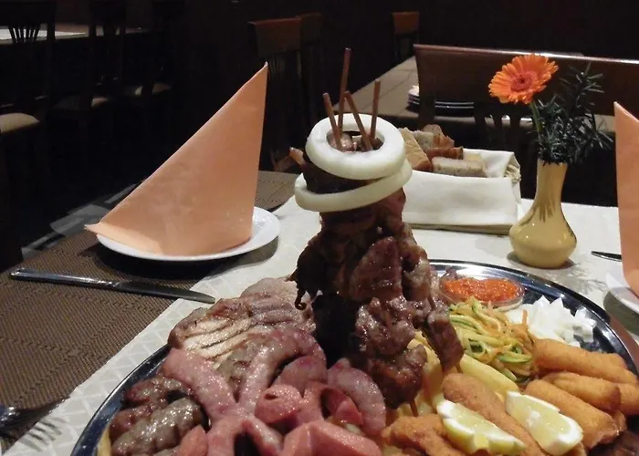 Galaksija فندق 3*